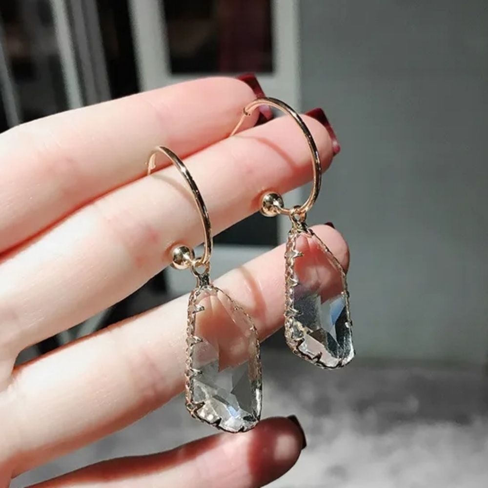 Silvet clear crystal drop earrings